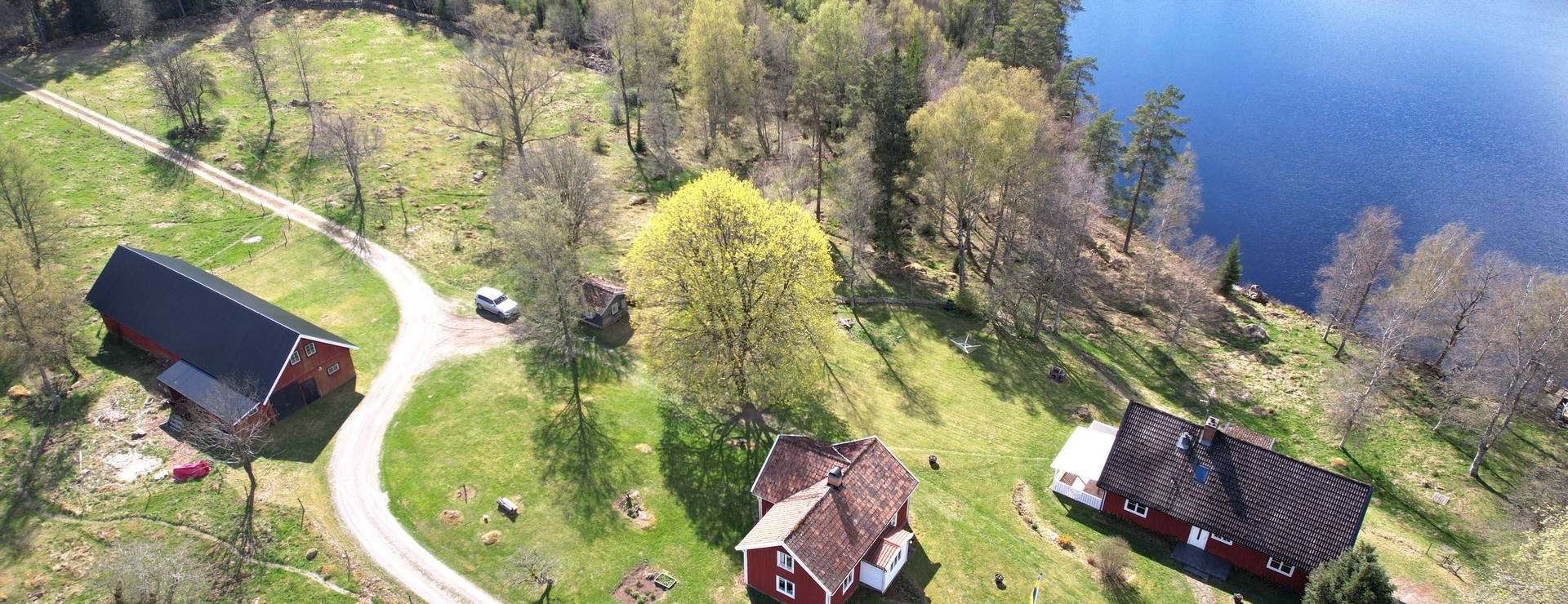 Skriperyd Ljungabo - Gård med vackert sjöläge