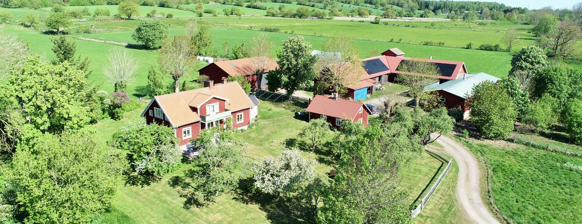 Gisslagården - Vackert belägen gård i Borgunda