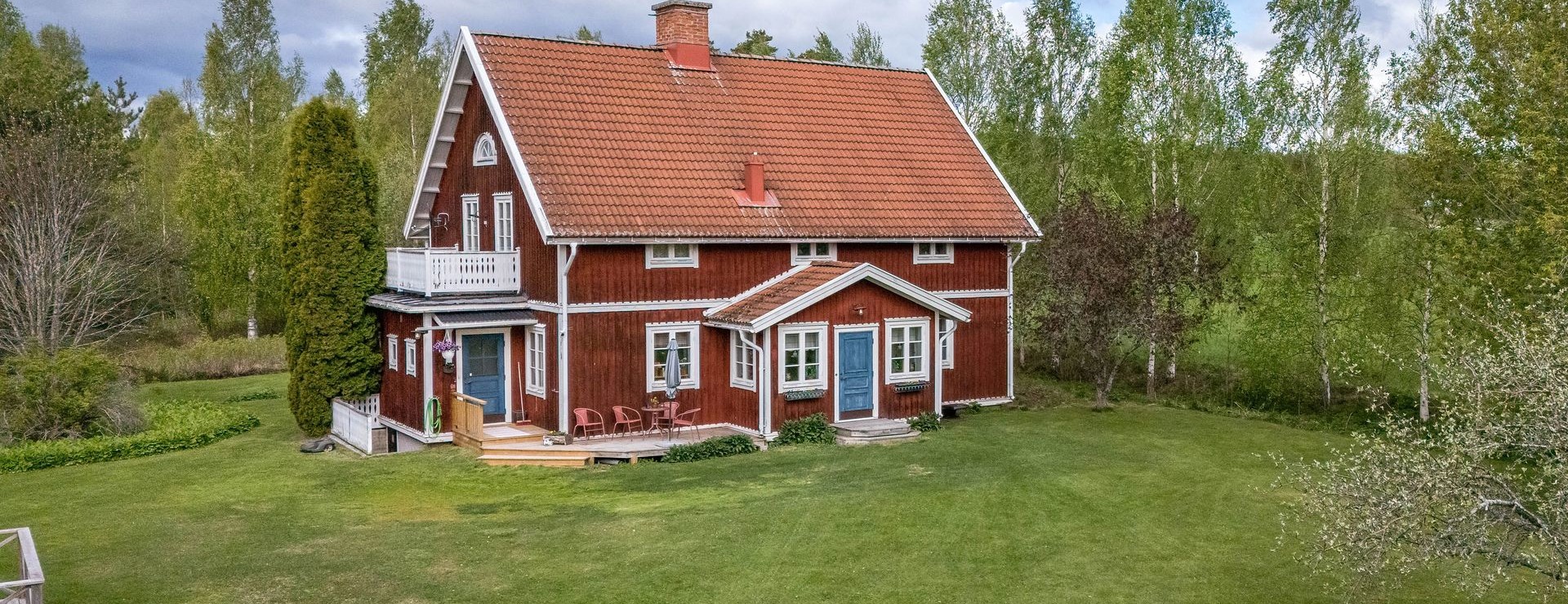 Innigården - Gård med skog i Hälsingland