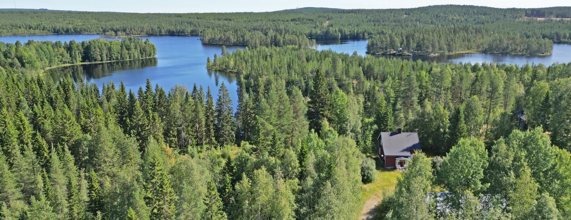Vänjaurträsk - Lantbruksfastighet med sjöläge