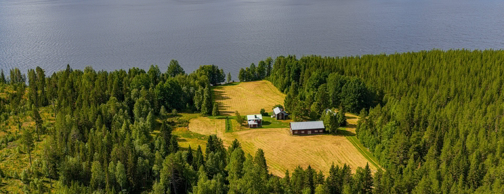 Klövsand - Gård med oslagbart läge