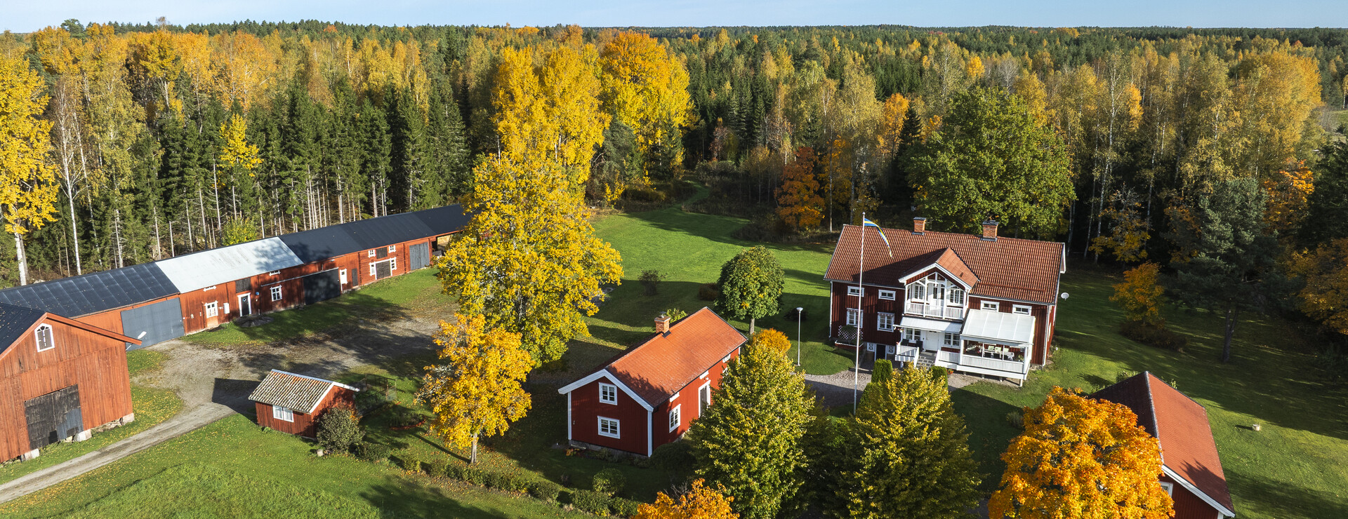 Varmsätra Svedbergs - Gård i Varmsätra
