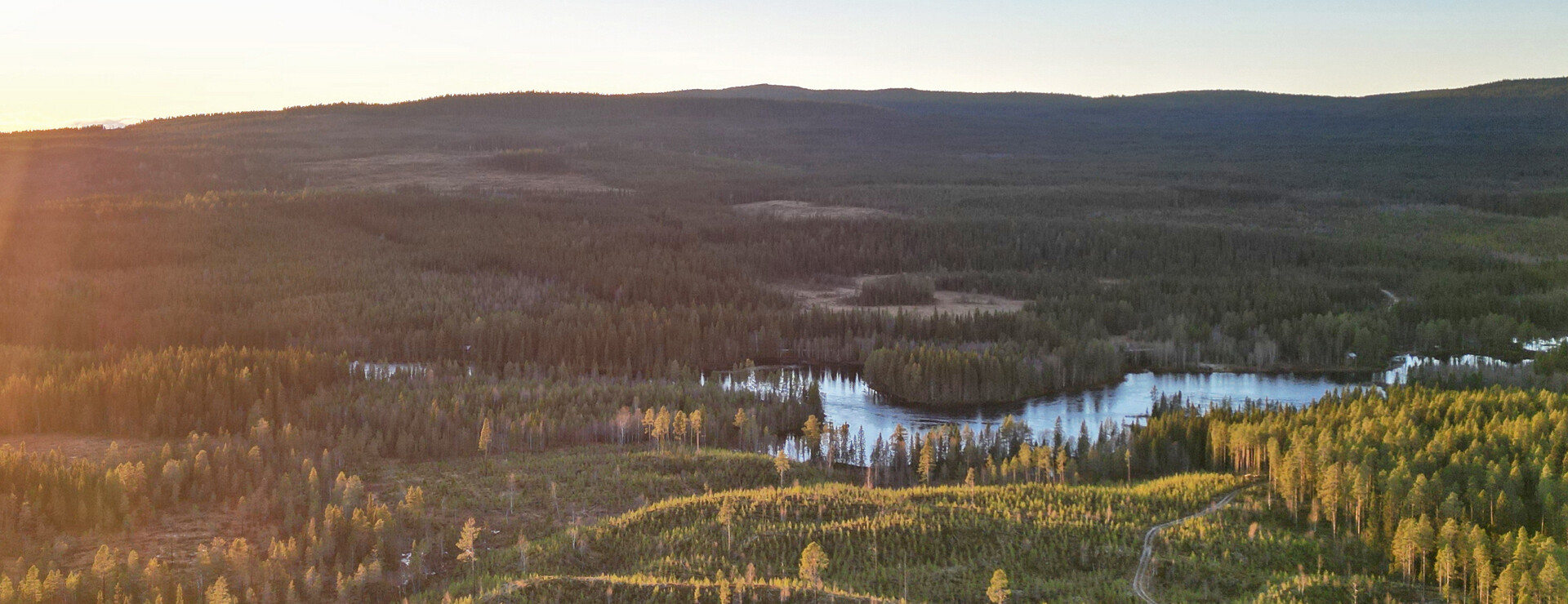 Storseleby - Skogsgård med jakt och fiske