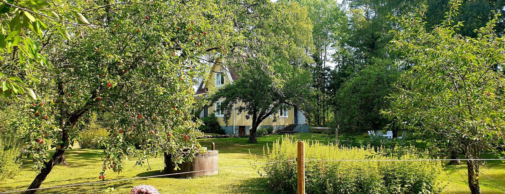 Västergården 1 - Jordbruksfastighet i Gillstad